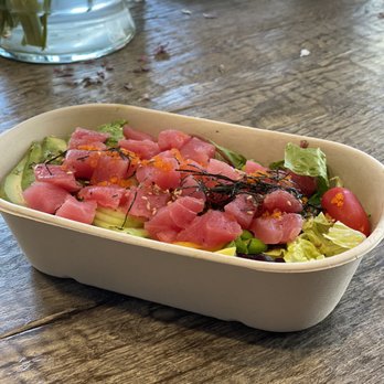 Debutea - Brooklyn - Tuna - pick the toppings - Poke Near Me - Brooklyn, New York
