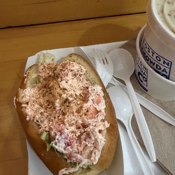Boston Chowda - Cold Maine Lobster Roll - Seafood Near Me - Boston, Massachusetts Boston Chowda - Cold Maine Lobster Roll - Seafood Near Me - Boston, Massachusetts
