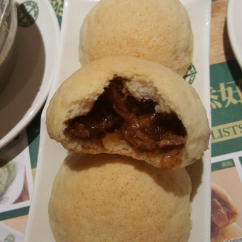 Tim Ho Wan - Hell's Kitchen - BBQ pork bun, baked - Dim Sum Near Me - New York, New York