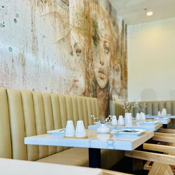 Lava Kitchen - Inside - Mediterranean Near Me - Westlake Village, California Lava Kitchen - Inside - Mediterranean Near Me - Westlake Village, California