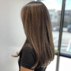 Yoshi Hairstylist - How I left the studio. I was very pleased with how it looked.