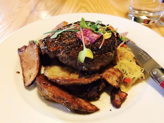 MATEUS BISTRO by null