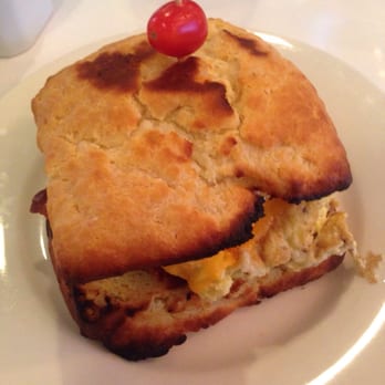 Pie Cloud - Drooool - Bakeries Near Me - Calgary, Alberta
