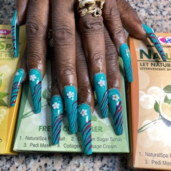 Nancy Tom Nails - Nancytom nails - Nail Salons Near Me - Vallejo, California