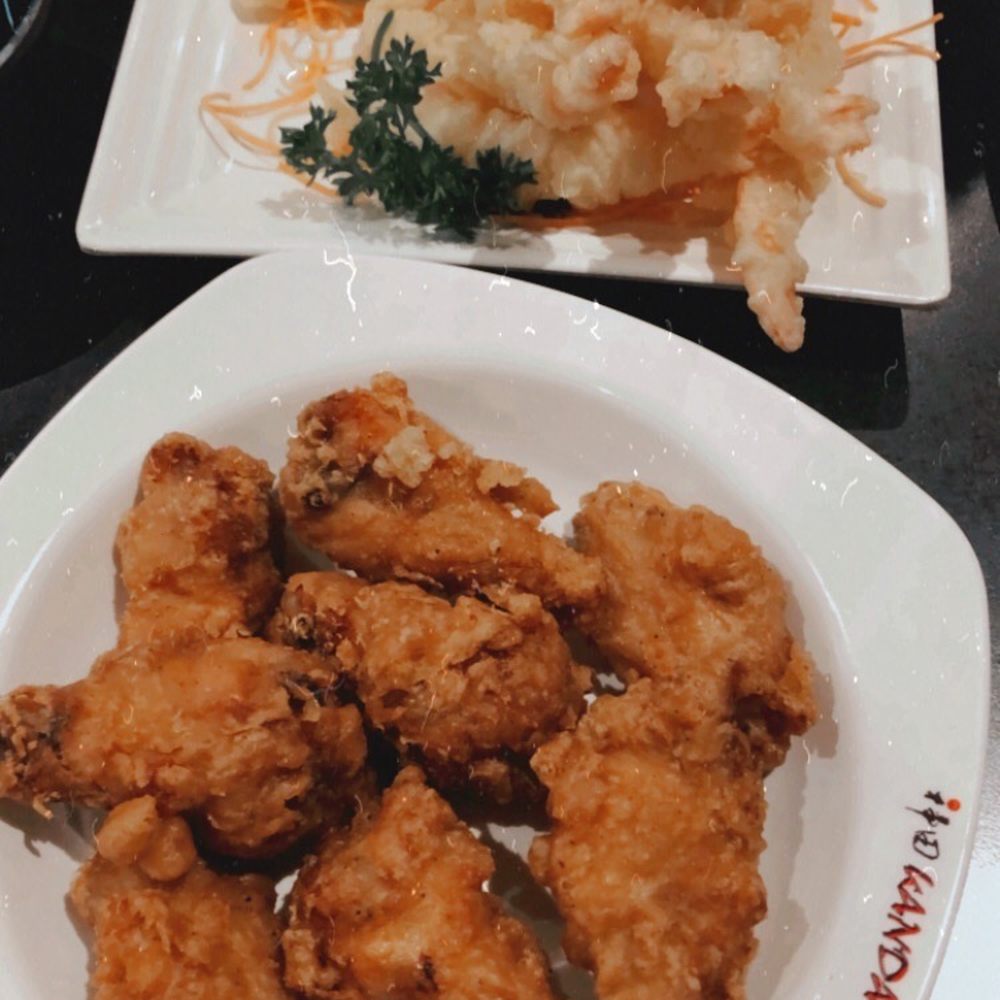 Kanda Sushi Bar - Chicken wings n Shrim Tempura - Sushi Bars Near Me - Montreal, Quebec
