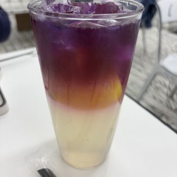 2d Restaurant - Lemon Blossom Fizz - Donuts Near Me - Chicago, Illinois 2d Restaurant - Lemon Blossom Fizz - Donuts Near Me - Chicago, Illinois