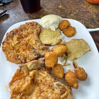 Madison Family Restaurant - Fried pork chops, fried green tomatoes and corn nuggets - Southern Near Me - Madison, Tennessee Madison Family Restaurant - Fried pork chops, fried green tomatoes and corn nuggets - Southern Near Me - Madison, Tennessee