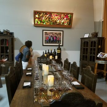 Mi Sueno Winery - Private tasting room - Wineries Near Me - Napa, California Mi Sueno Winery - Private tasting room - Wineries Near Me - Napa, California
