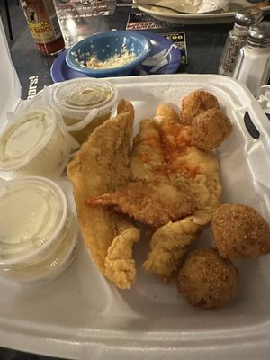 Huck's Catfish by null