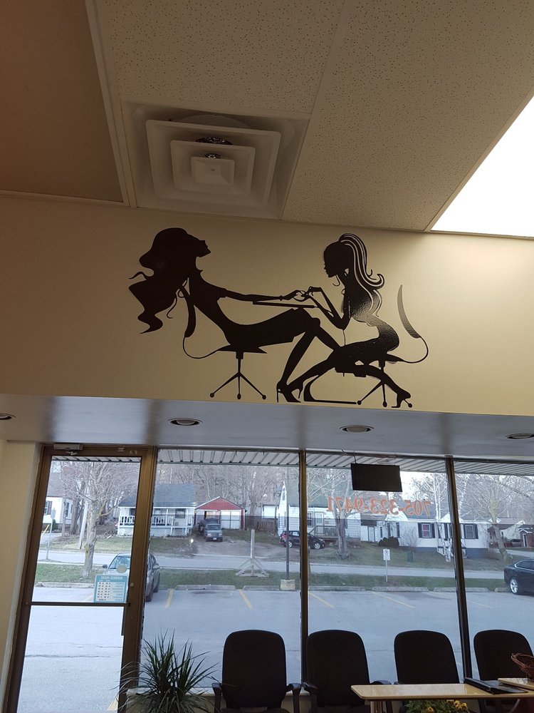 ASHLEY’S NAIL & SPA Updated September 2024 170 Memorial Avenue