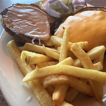 Baseline Burgers - Burgers Near Me - San Bernardino, California
