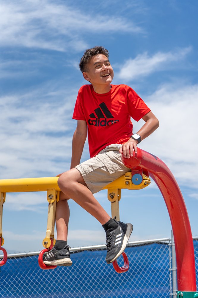 KidzToPros Summer Camp - Southern Hills Middle School Logo