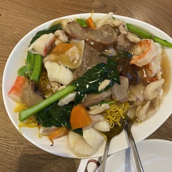 Congee Queen - Noodles yummy - Chinese Near Me - Mississauga, Ontario