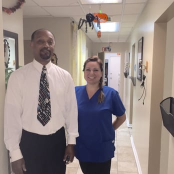 Willard Hankins Jr, DDS - Dr. Hankins with his RDA Assistant Jeanette. - General Dentistry Near Me - Long Beach, California Willard Hankins Jr, DDS - Dr. Hankins with his RDA Assistant Jeanette. - General Dentistry Near Me - Long Beach, California