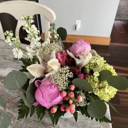 Studio Flora - Gorgeous Mother's Day bouquet!!
