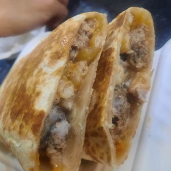 Paris Tacos - XL Parisienne - Mexican Near Me - Quebec City, Quebec Paris Tacos - XL Parisienne - Mexican Near Me - Quebec City, Quebec