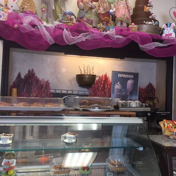 La Galette - Cute. The decor above changes with the season like a retail window. This was "spring" - Bakeries Near Me - Sherman Oaks, California La Galette - Cute. The decor above changes with the season like a retail window. This was "spring" - Bakeries Near Me - Sherman Oaks, California