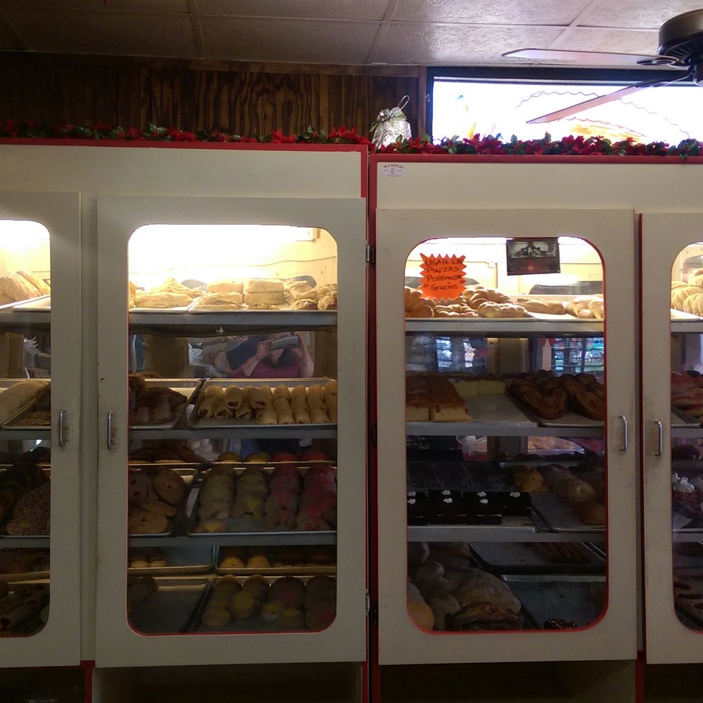 Super La Mexicana - Different breads and desserts. Enjoy after eating. - Mexican Near Me - Houston, Texas Super La Mexicana - Different breads and desserts. Enjoy after eating. - Mexican Near Me - Houston, Texas