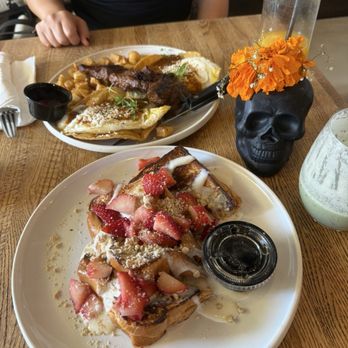 Pradera Brunch - Mazapan french toast and huevos ranchers with carne asada - Breakfast & Brunch Near Me - Baldwin Park, California