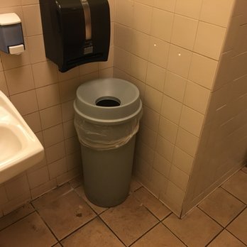 Panera Bread - FILTHY RESTROOM 9/10/2021 totally unacceptable - Sandwiches Near Me - Wilmington, Delaware