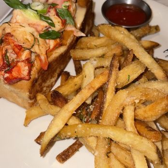 Burtons Grill & Bar - warm Lobster Roll (Warm) - Seafood Near Me - Atlanta, Georgia Burtons Grill & Bar - warm Lobster Roll (Warm) - Seafood Near Me - Atlanta, Georgia