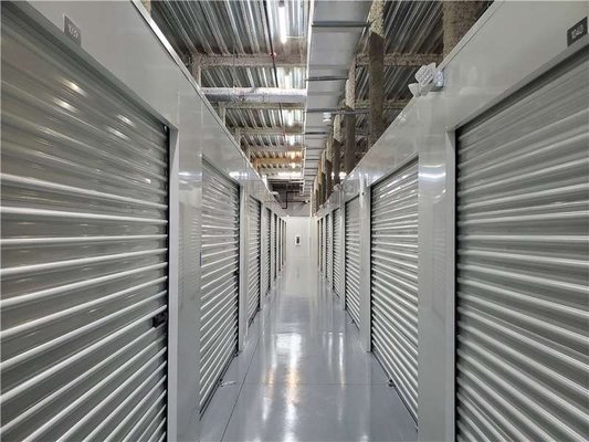 EXTRA SPACE STORAGE - Updated May 2025 - 17 Photos - 7202 N Florida Ave ...