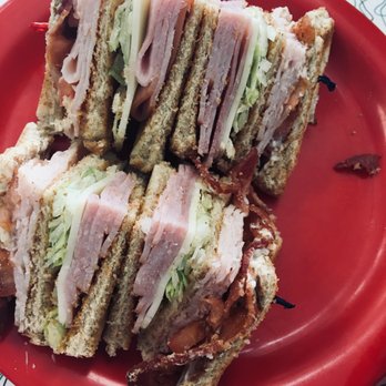 Boomarang Diners- Lawton - Club Sandwich - American Near Me - Lawton, Oklahoma