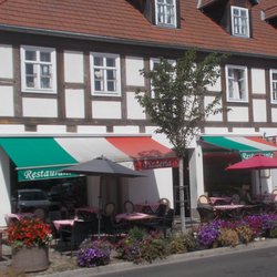 Pizzeria Piccolo - Ansicht bei Tage