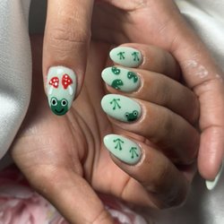 V.O Nails and Spa - Pedicure manicure near me