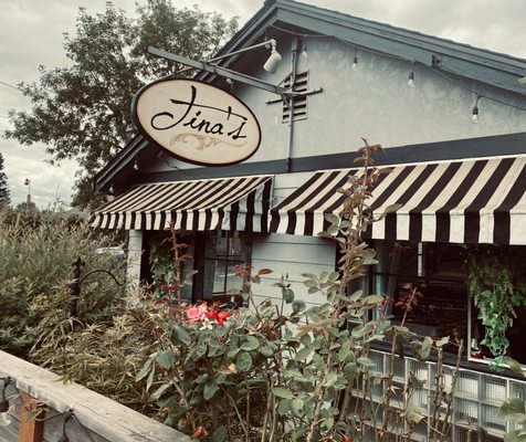 Tina's | Wine Country Cuisine by null