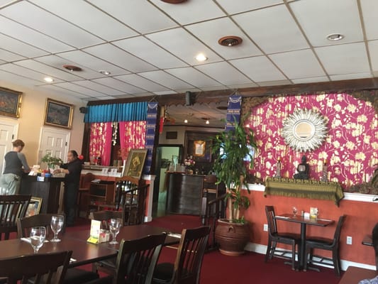 Ruang Tong Thai Cuisine by null