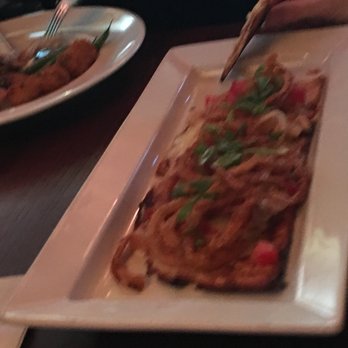 Marlow's Tavern - Today's special, flatbread n chicken - Gastropubs Near Me - Duluth, Georgia