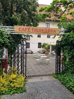 Café Truhlárna by null