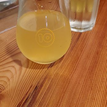 Chucks Trading Post - Passion fruit Mimosa. Tasty - Breakfast & Brunch Near Me - Baltimore, Maryland Chucks Trading Post - Passion fruit Mimosa. Tasty - Breakfast & Brunch Near Me - Baltimore, Maryland