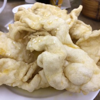 蓮香茶室 - Fried dessert w/ honey - Cantonese Near Me - Hong Kong, HK