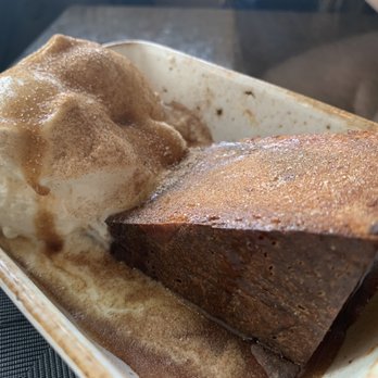 Woodblock - Banana Foster Bread Pudding - Cocktail Bars Near Me - Redmond, Washington