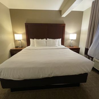 Comfort Inn & Suites Ukiah Mendocino County - Hotels Near Me - Ukiah, California Comfort Inn & Suites Ukiah Mendocino County - Hotels Near Me - Ukiah, California