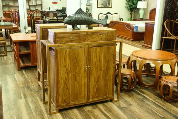 Alhambra Furniture Gallery by null