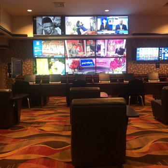 Golden Nugget Laughlin Hotel & Casino - Comfortable sports book - Hotels Near Me - Laughlin, Nevada