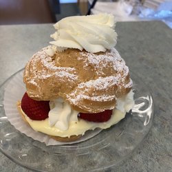 Larson's Bakery Deli And Coffee Bar - Strawberry cream puff