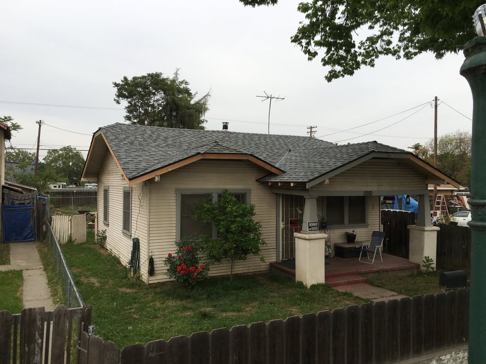 Slide of Dehart Roofing