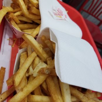 In-N-Out Burger - Fresh and crispy French Fries - Burgers Near Me - Glendale, California In-N-Out Burger - Fresh and crispy French Fries - Burgers Near Me - Glendale, California