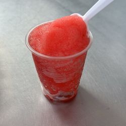 CJ'S Water Ice & Ice Cream - Strawberry Banana Water Ice Kid Small