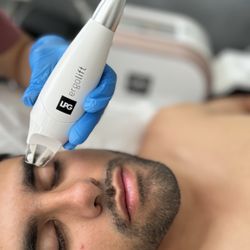 Universal Laser Center