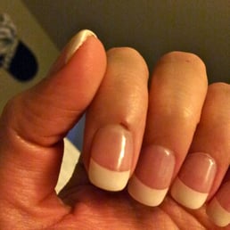 The awesome complimentary GASH I got on my cuticle - and this is 4 days later!! The awesome complimentary GASH I got on my cuticle - and this is 4 days later!!