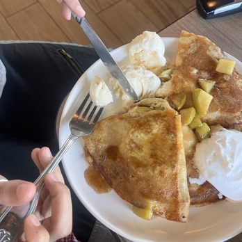 Casa Mia - Breakfast & Brunch Near Me - Mountain View, California