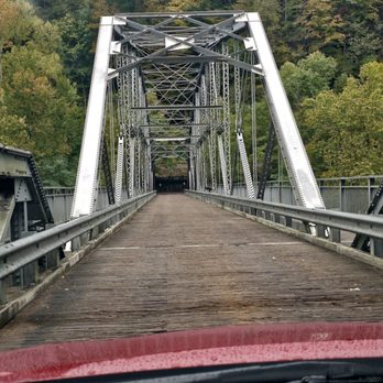 New River Gorge Bridge - Old Fayette River Bridge crossing - Landmarks & Historical Buildings Near Me - Fayetteville, West Virginia New River Gorge Bridge - Old Fayette River Bridge crossing - Landmarks & Historical Buildings Near Me - Fayetteville, West Virginia