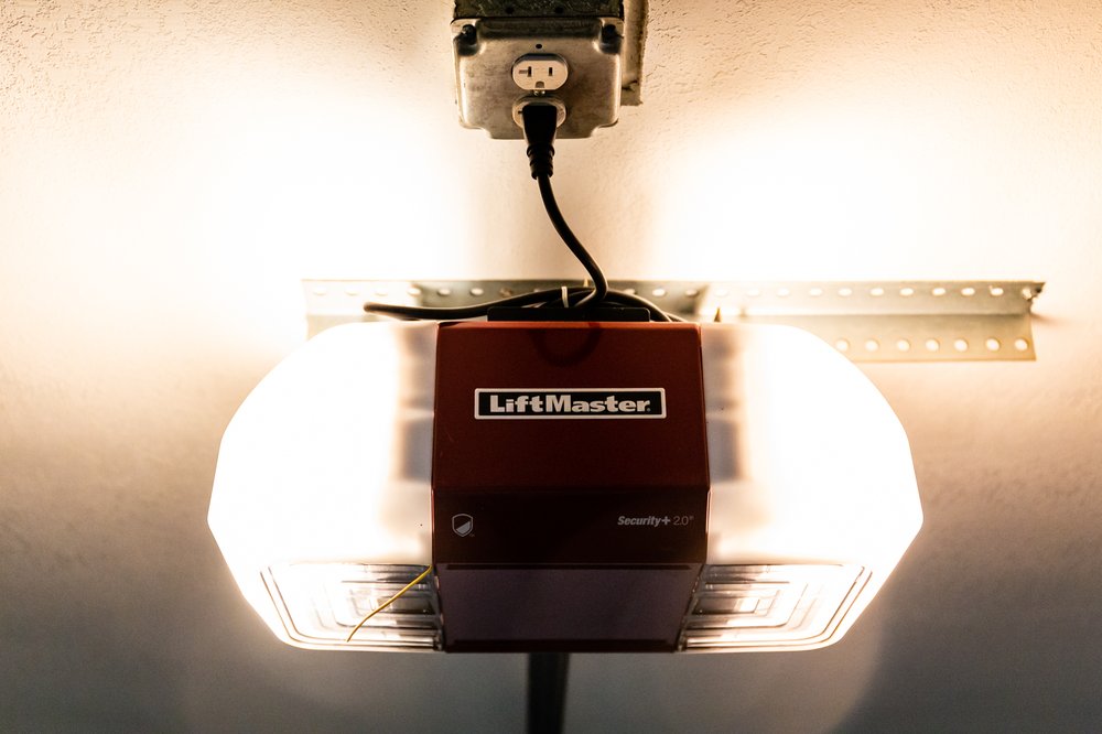 WRIGHT GARAGE DOORS INC Updated August 2024 13 Photos 2117