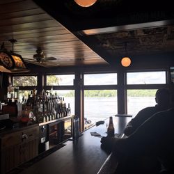 Bent's Camp Lodge Bar & Restaurant - Great view from the bar.