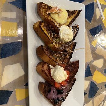 Batter & Berries - Super Flight - Breakfast & Brunch Near Me - Chicago, Illinois Batter & Berries - Super Flight - Breakfast & Brunch Near Me - Chicago, Illinois